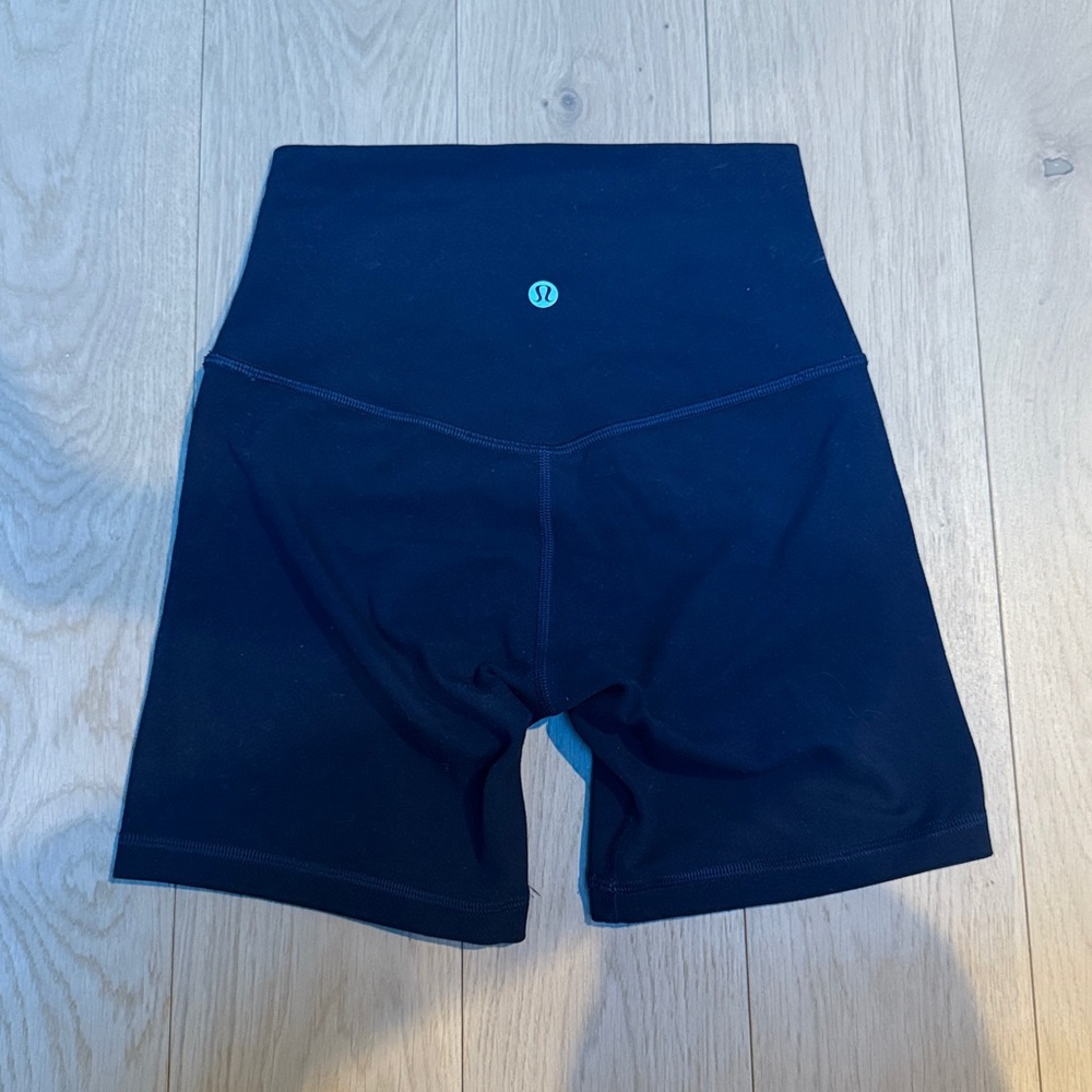 Lululemon Align High Rise Short 6” - Picture 2 of 3